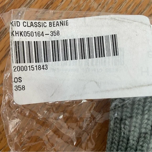 Kith Kids Classic Beanie  Color laurel. C1 - Picture 5 of 7